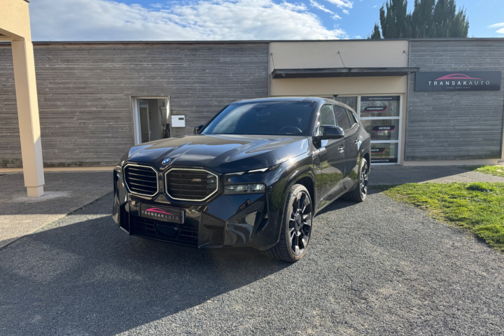 BMW XM G09