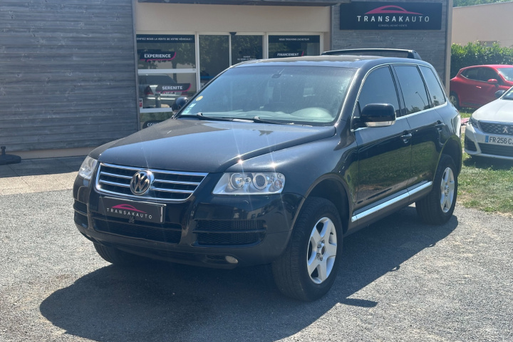 VOLKSWAGEN TOUAREG