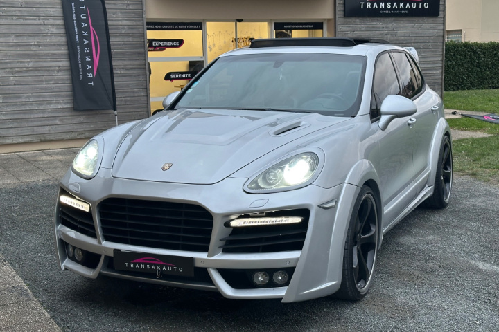 PORSCHE CAYENNE