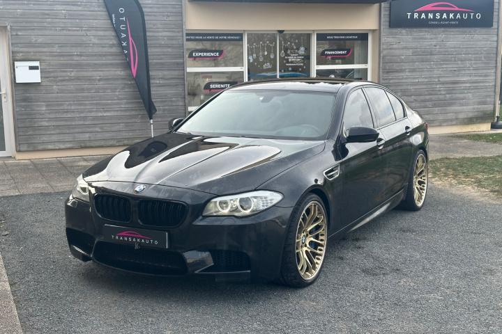BMW M5 F10 M