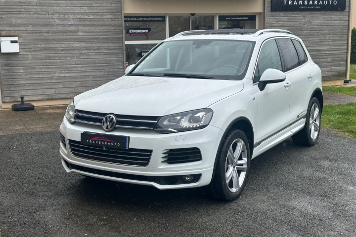 VOLKSWAGEN TOUAREG