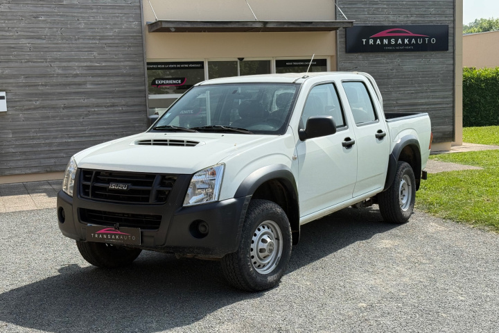 ISUZU D-MAX