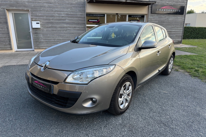 RENAULT MEGANE III BERLINE