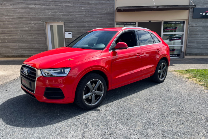AUDI Q3